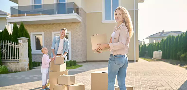 Why Maricopa Homeowners Prefer Working with Us Instead of a Realtor